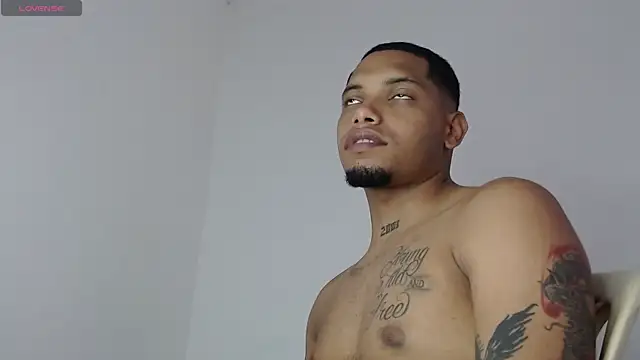 Snapshot of drako_monster chatting on October 2025 07:13:01 PM drako monster online show from October 2025 07:13:01 PM