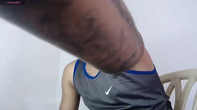 Snapshot of drako_monster chatting on October 2025 06:52:01 PM drako monster online show from October 2025 06:52:01 PM