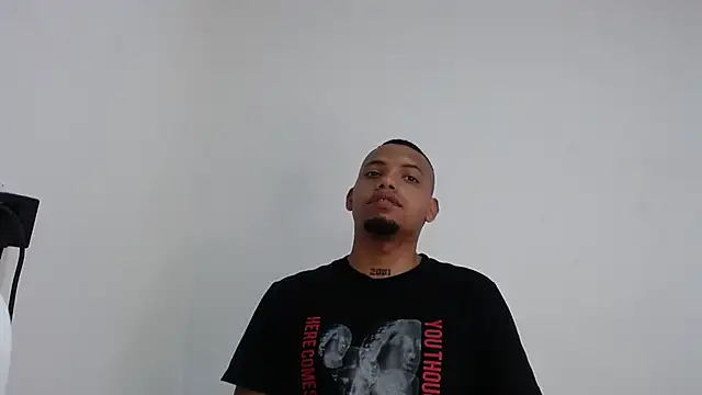 Snapshot of drako_monster chatting on November 2025 07:16:01 PM drako monster online show from November 2025 07:16:01 PM