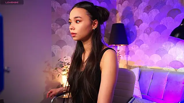 Snapshot of i_am_eva chatting on October 2025 02:16:01 PM i am eva online show from October 2025 02:16:01 PM