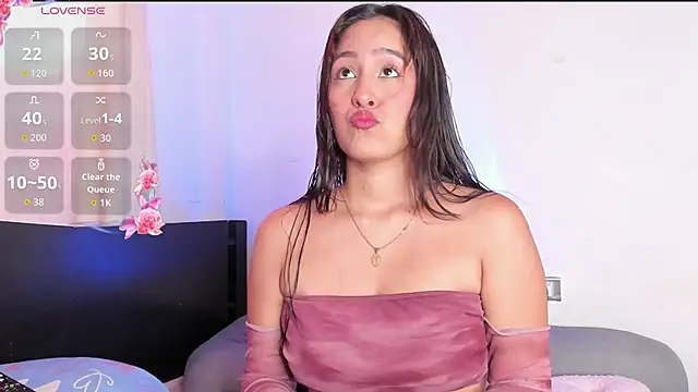 Snapshot of Nyxaraa chatting on October 2025 06:08:01 PM Nyxaraa online show from October 2025 06:08:01 PM