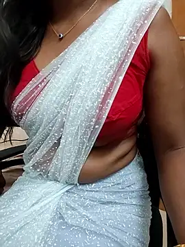 Snapshot of Tamilmallu-duskygirl03 chatting on May 2026 05:25:02 AM Tamilmallu-duskygirl03 online show from May 2026 05:25:02 AM