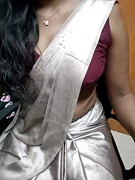 Tamilmallu-duskygirl03 online show from June 2026 05:17:02 PM