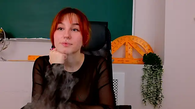 Snapshot of ClaireMathis chatting on January 2026 03:06:01 PM ClaireMathis online show from January 2026 03:06:01 PM