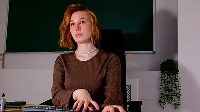 ClaireMathis online show from May 2026 02:56:01 PM