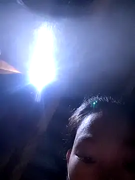 Snapshot of gio-thu chatting on October 2025 01:23:02 PM gio-thu online show from October 2025 01:23:02 PM