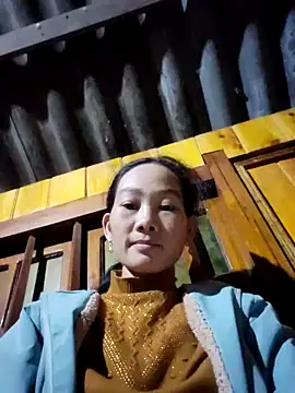 Snapshot of gio-thu chatting on November 2025 02:07:02 PM gio-thu online show from November 2025 02:07:02 PM