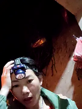 gio-thu online show from March 2026 05:48:02 PM