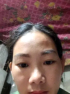 gio-thu online show from March 2026 11:49:01 AM