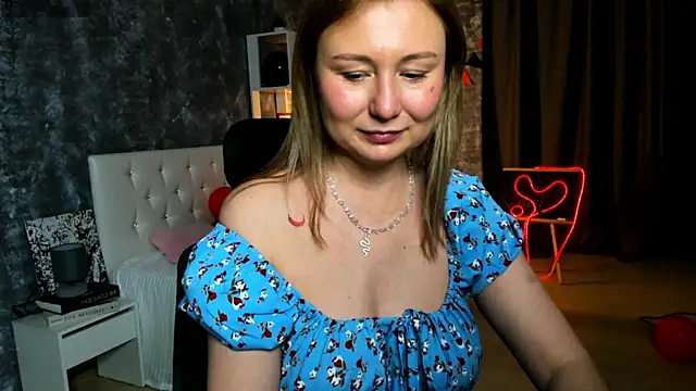 Snapshot of scent__of_woman chatting on November 2025 01:38:02 AM scent of woman online show from November 2025 01:38:02 AM