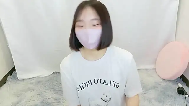 yuno-pi online show from November 2025 10:39:02 AM