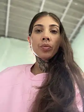 casalskunk online show from October 2025 06:52:01 PM