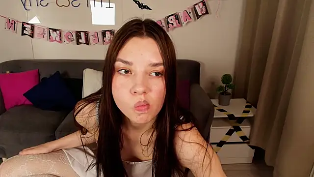 Snapshot of Sandy_Steel chatting on October 2025 08:37:02 PM Sandy Steel online show from October 2025 08:37:02 PM