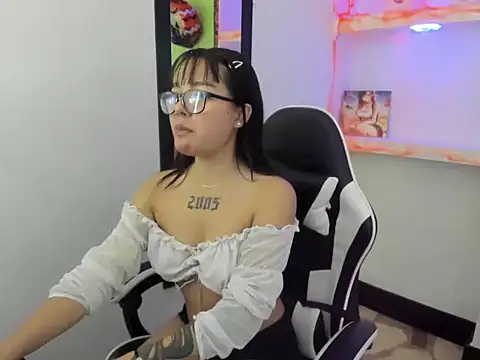 Snapshot of dayo_evans chatting on October 2025 09:22:01 PM dayo evans online show from October 2025 09:22:01 PM