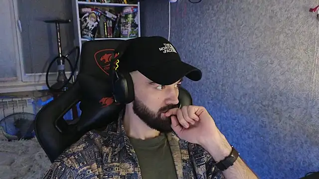 Nik Namee online show from December 2025 05:07:02 PM