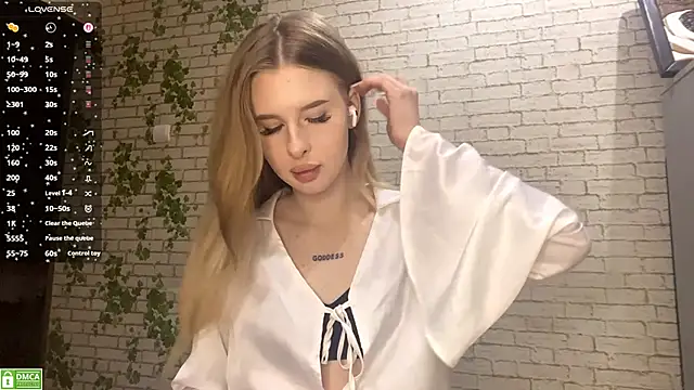 Snapshot of RosalindSherlock chatting on November 2025 08:31:01 PM RosalindSherlock online show from November 2025 08:31:01 PM