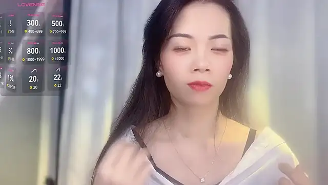 Snapshot of Lynnalltop-165-KeKe chatting on November 2025 12:38:01 PM Lynnalltop-165-KeKe online show from November 2025 12:38:01 PM