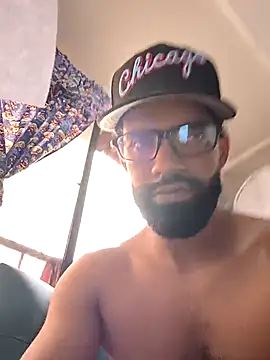 Fuego3x online show from February 2026 01:37:01 PM