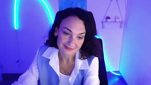 Snapshot of Rosie_Rosee chatting on October 2025 11:33:02 AM Rosie Rosee online show from October 2025 11:33:02 AM