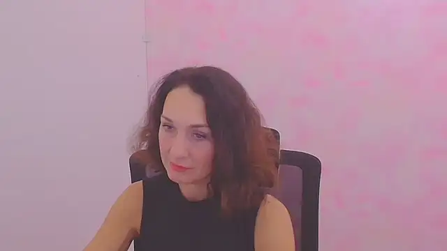 Snapshot of Rosie_Rosee chatting on November 2025 12:26:01 PM Rosie Rosee online show from November 2025 12:26:01 PM