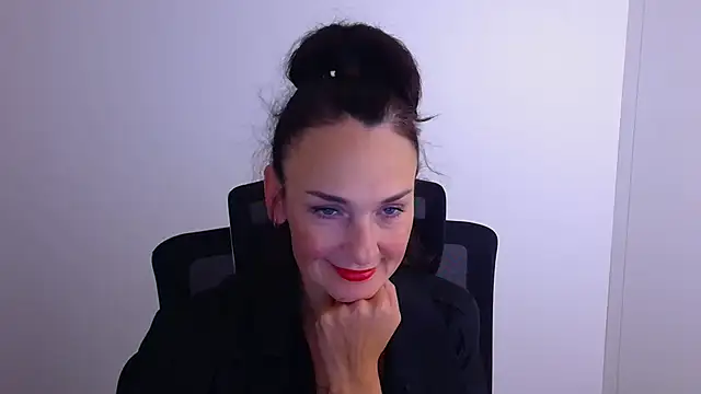 Snapshot of Rosie_Rosee chatting on November 2025 12:41:02 PM Rosie Rosee online show from November 2025 12:41:02 PM