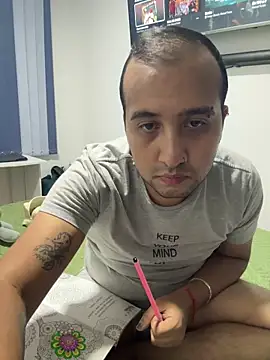 Snapshot of naugthydominic chatting on March 2026 03:23:02 AM naugthydominic online show from March 2026 03:23:02 AM