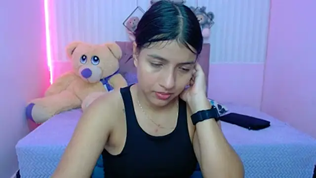 Snapshot of zara_cute chatting on November 2025 04:53:01 PM zara cute online show from November 2025 04:53:01 PM