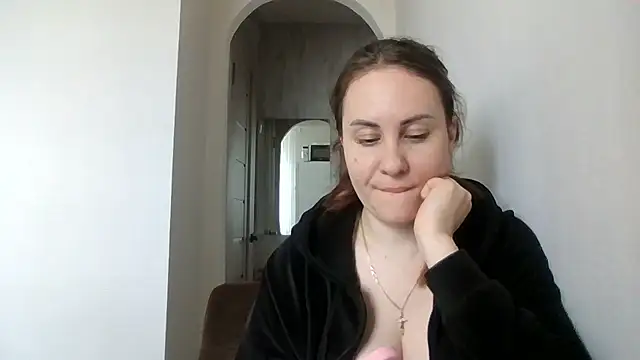 MeadowEyes online show from April 2026 07:58:01 AM