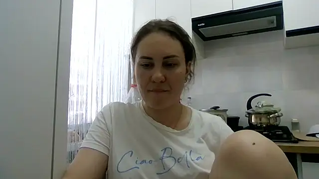 MeadowEyes online show from June 2026 12:42:01 PM