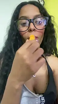 thepicis online show from October 2025 12:26:01 AM