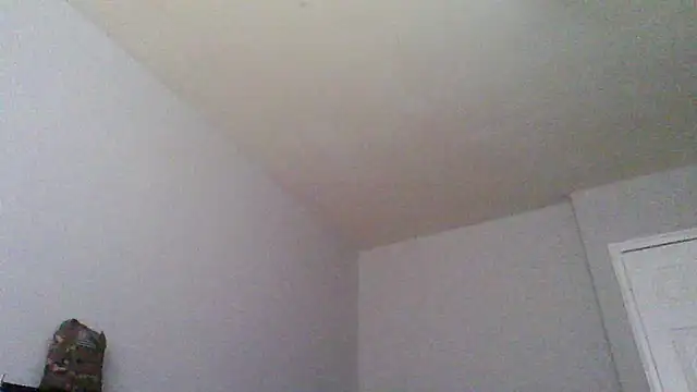 Snapshot of dezzidavill chatting on March 2026 04:43:01 PM dezzidavill online show from March 2026 04:43:01 PM