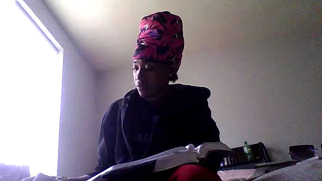 Snapshot of dezzidavill chatting on March 2026 05:50:02 PM dezzidavill online show from March 2026 05:50:02 PM