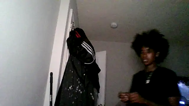 dezzidavill online show from June 2026 12:09:02 PM