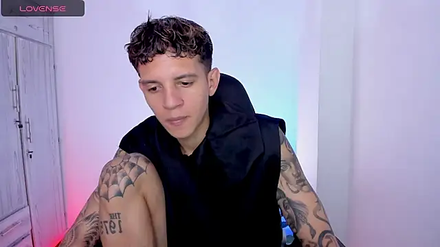 tylernova online show from April 2026 03:43:01 AM