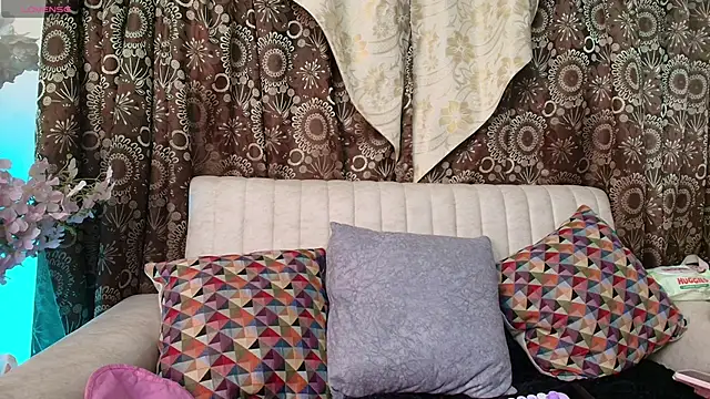 Kiaraa88 online show from November 2025 03:34:02 PM