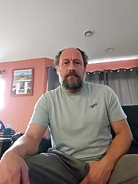 akstr8 online show from October 2025 06:41:01 PM