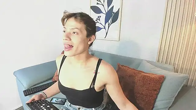 KassMonroe online show from March 2026 08:25:01 PM