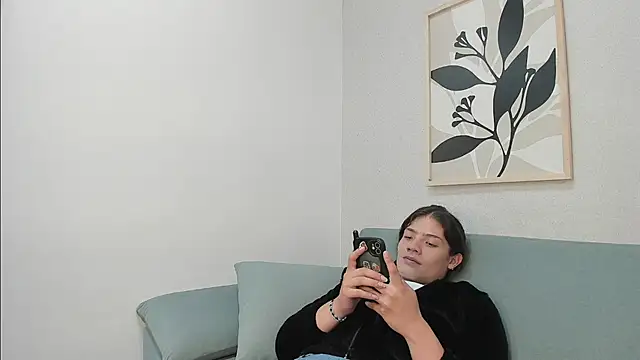 KassMonroe online show from June 2026 08:01:02 PM