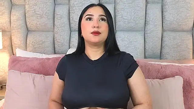 Snapshot of BlairHarper chatting on November 2025 07:32:02 PM BlairHarper online show from November 2025 07:32:02 PM