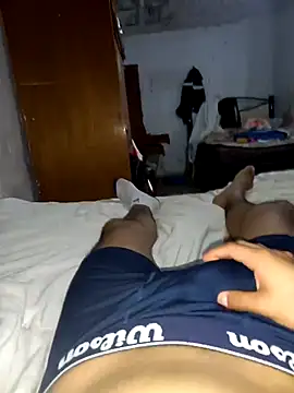 Snapshot of Latinokev chatting on November 2025 07:40:02 PM Latinokev online show from November 2025 07:40:02 PM