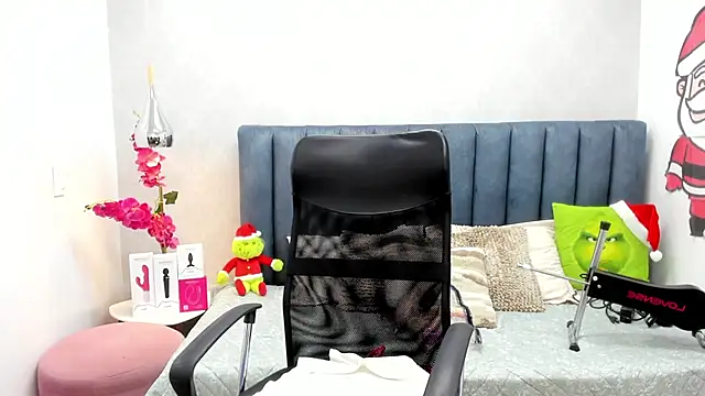 Sasha Grace online show from January 2026 08:01:01 PM