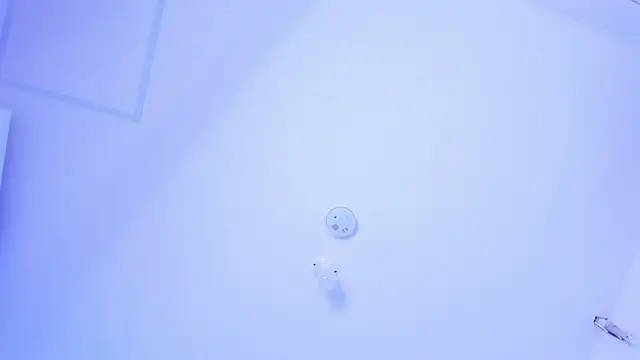 Snapshot of Foxy_Kylie chatting on December 2025 08:07:02 PM Foxy Kylie online show from December 2025 08:07:02 PM