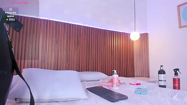 Foxy Kylie online show from March 2026 02:04:02 AM