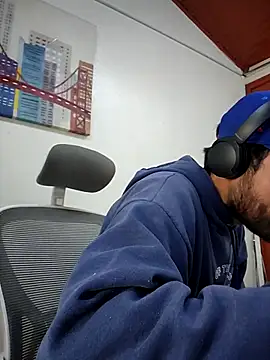 Snapshot of Nateskp_1 chatting on October 2025 09:26:02 PM Nateskp 1 online show from October 2025 09:26:02 PM