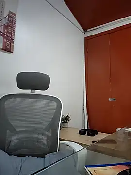 Snapshot of Nateskp_1 chatting on October 2025 04:52:01 PM Nateskp 1 online show from October 2025 04:52:01 PM