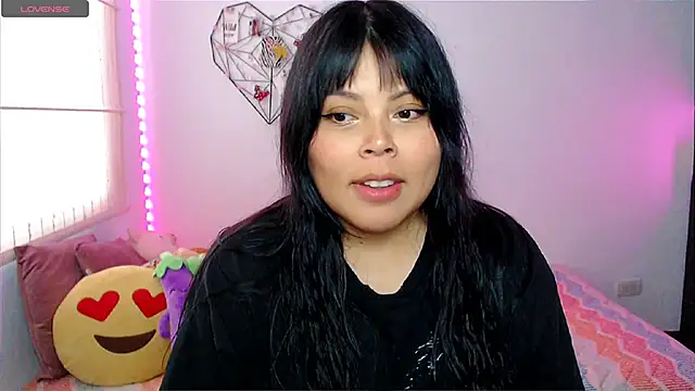 EllieMoonX online show from May 2026 10:38:02 PM