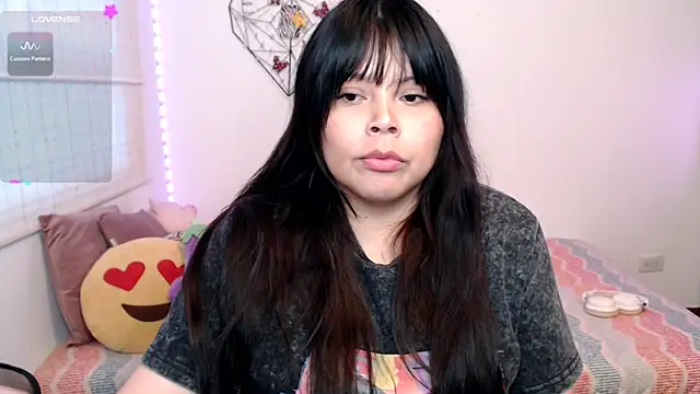 EllieMoonX online show from June 2026 10:54:02 PM