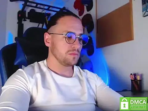 kurt xx online show from October 2025 11:05:01 PM