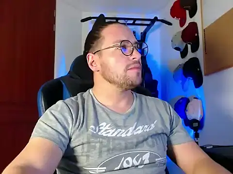 kurt xx online show from December 2025 01:42:01 PM