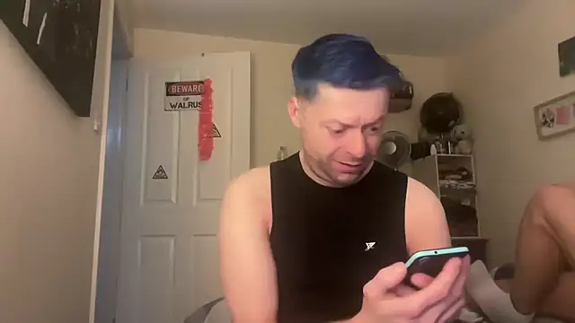 DelayedAnalog720 online show from December 2025 02:45:02 PM